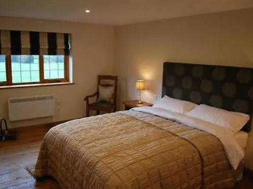 Brook Farm Bed And Breakfast-1